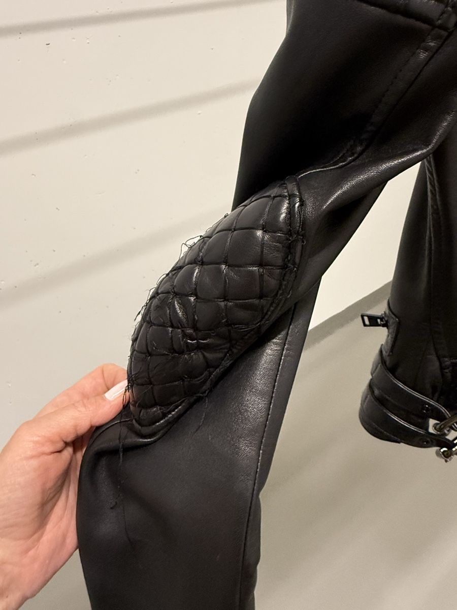 Tom Ford Vestes: Tom Ford Lederjacke schwarz mit Steppmuster – D'occasion à Meilen par Dievondort 8