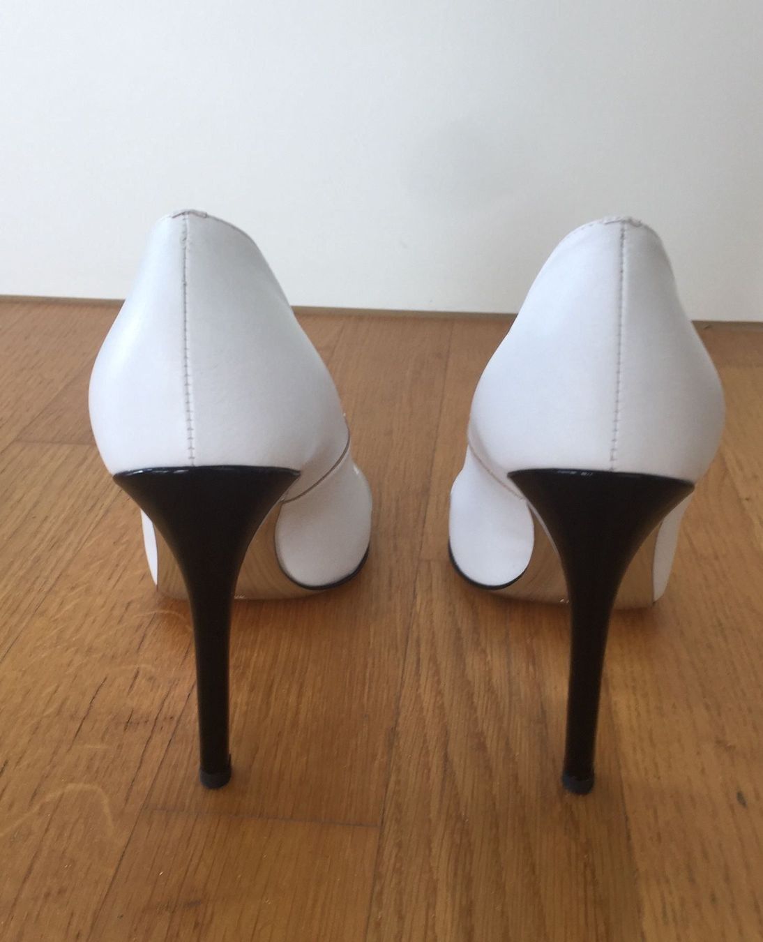 Scarpe da donna: Leder Pumps Gr. 37,5 – Usato da Lachen venduto da mar_ox 5