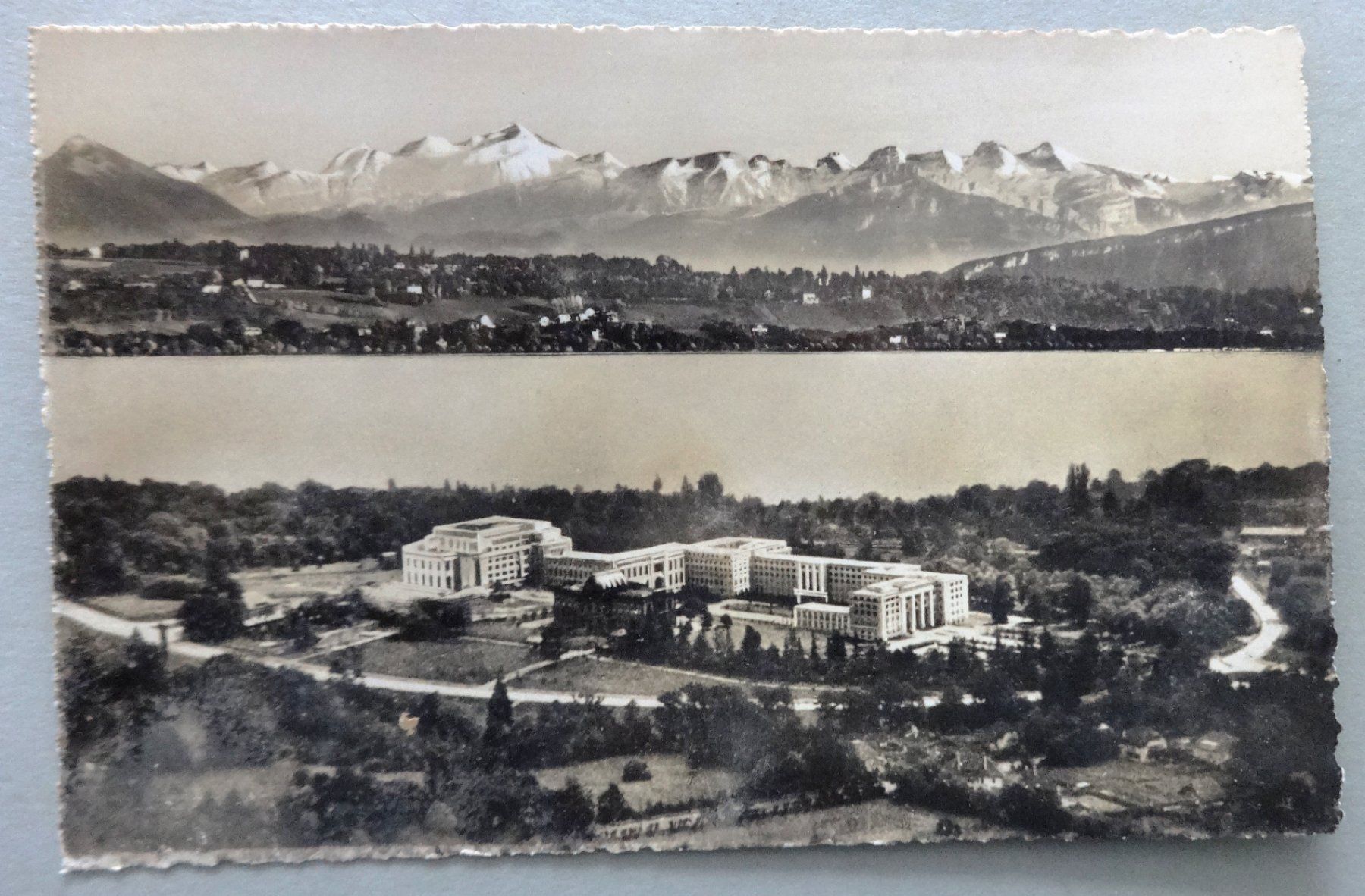 Ansichtskarten: Genève, O.N.U. et le Mont-Blanc – Defekt aus Fétigny von Billy2miny