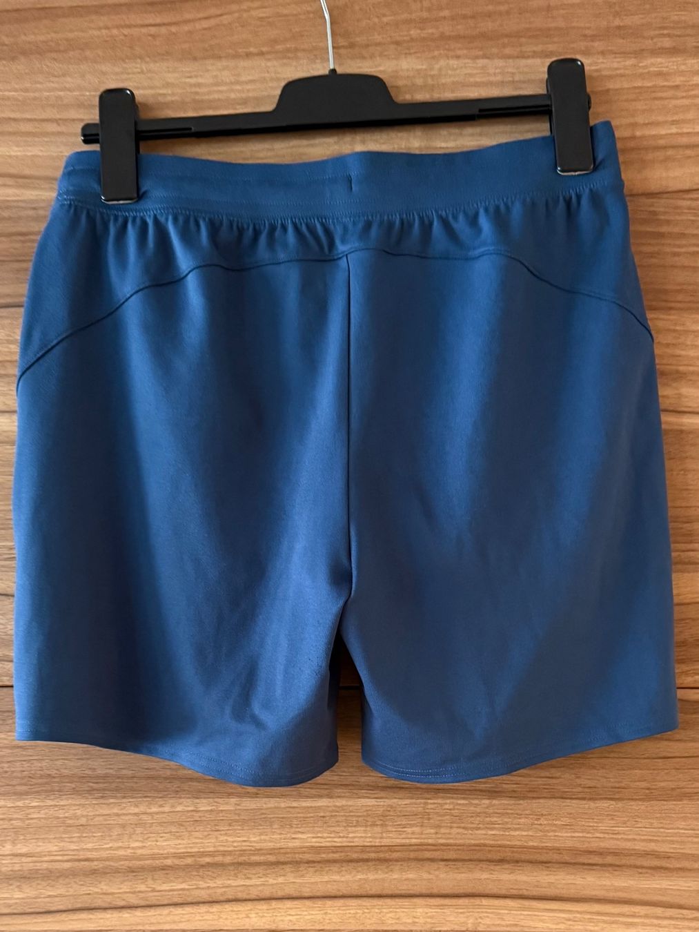 Pantalons: Gilly Hicks Active Performance Shorts Gr. S – D'occasion à Wabern par fengshui63 2