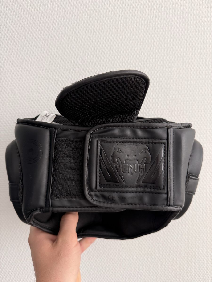 Schutz & Schoner: Kickbox Ausrüstung – Gebraucht aus Altstätten SG von Noahhaef 3