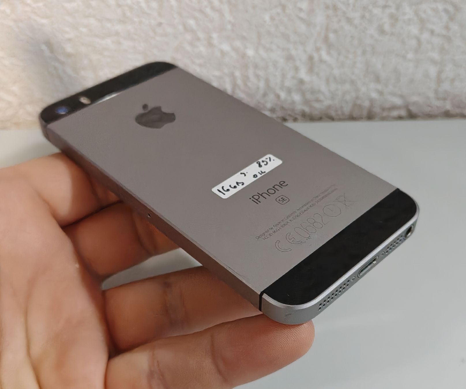 Apple Telefoni cellulari / Smartphones: iPhone SE 16GB – Usato da Ehrendingen venduto da Rocky985 3
