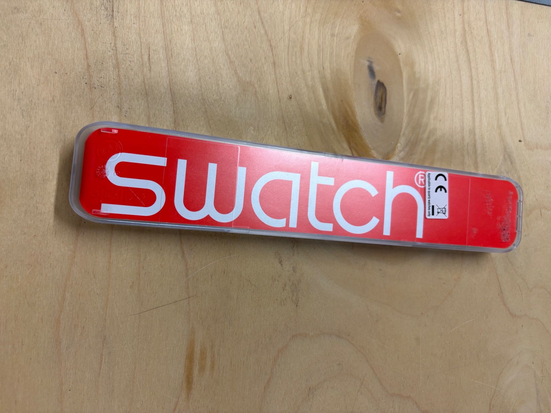 Swatch Orologi: Swatch Uhr mit Schweizer Kantonswappen in OVP – Nuovo e nell'imballaggio originale da Wiesendangen venduto da plus-minus 1