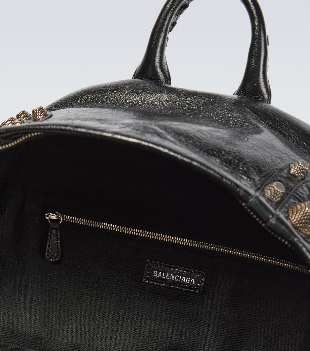 Zaini: Rucksack Le Cagole aus Leder Neu – Nuovo (secondo la descrizione) da Luzern venduto da TENDIMO 2