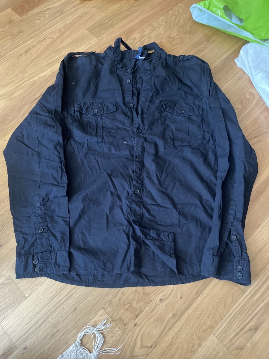 H&M Camicie: Chemise noire H&M – Usato da Le Locle venduto da Mayd_h