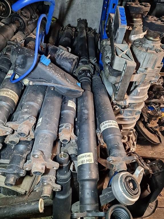 Toutes les pièces auto: Bmw e46 Antreibeswellen/kardanwella  – D'occasion à Niedergösgen par Zecinha 2