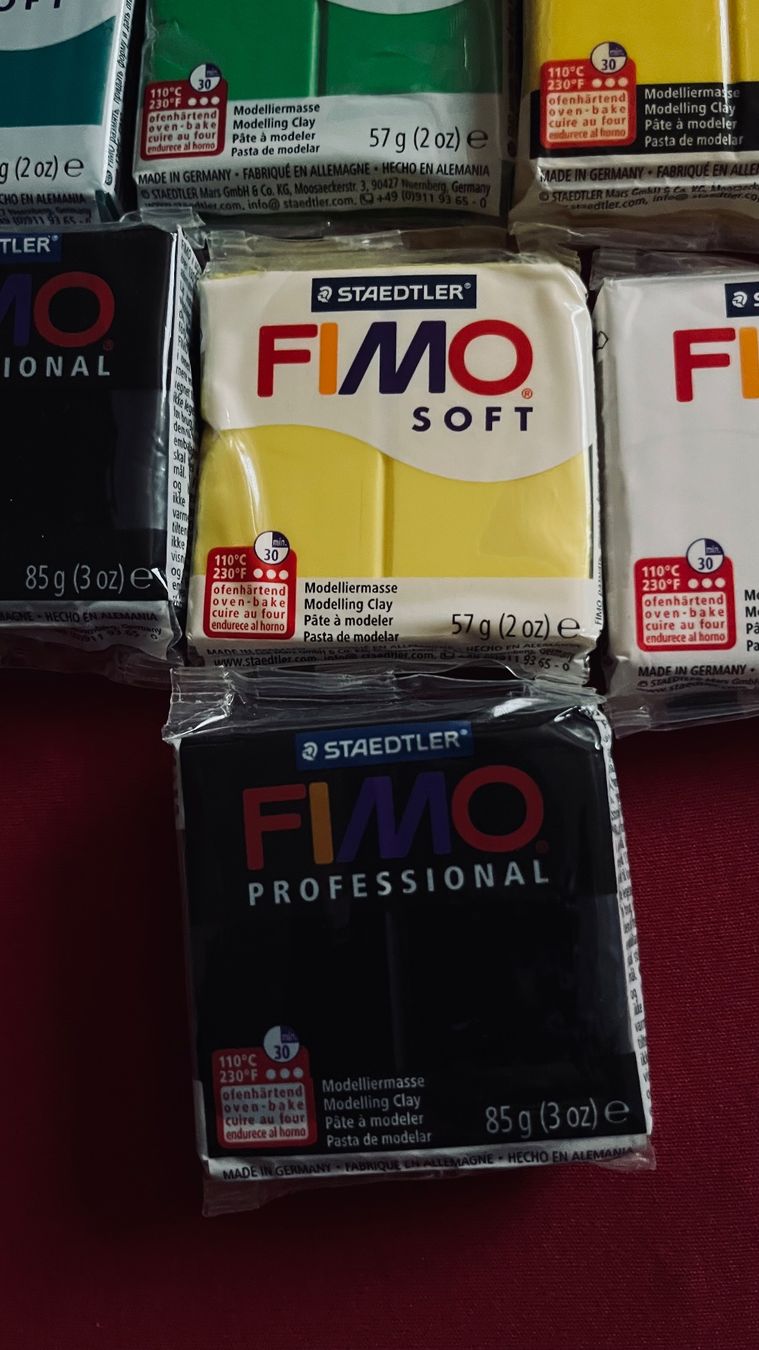 Pâte à modeler: Fimo Knetmasse – Neuf avec emballage d'origine à Lengnau BE par DDC2013