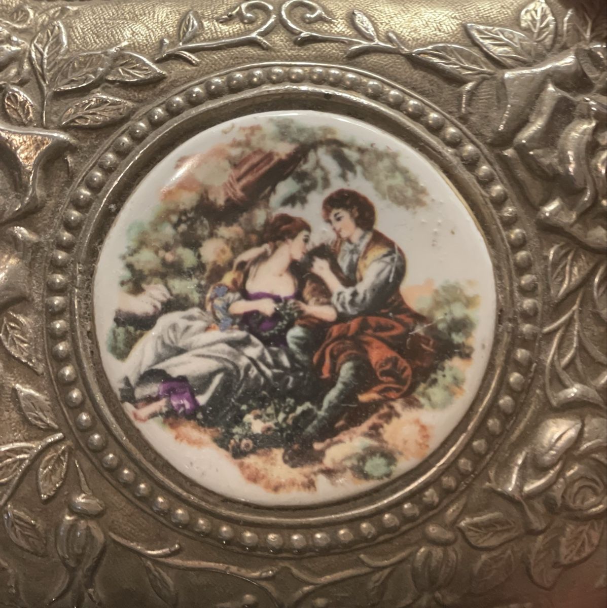 Tutte le decorazioni: Vintage Schatulle mit Romantik Dekor. – Usato da Schaffhausen venduto da marakesch41 5