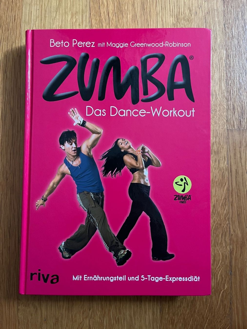 Libri: Buch "ZUMBA - Das Dance-Workout", Beto Perez – Usato da Grosswangen venduto da Vita500