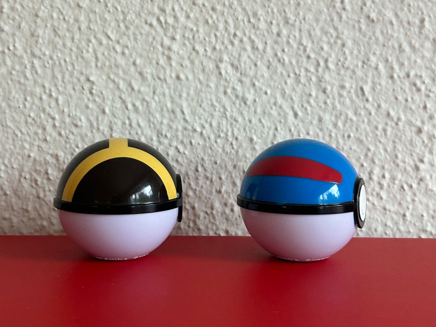 Pokémon Giocattoli: Pokémon Pokéball Kapseln - Superball & Hyperball – Usato da Dietlikon venduto da Mankai 3
