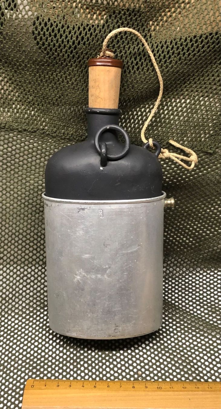 Schweizer Armee Ausrüstung & Ersatzteile: Schweizer Armee Feldflasche Labelflasche Wänteli Flachmann – Neu (gemäss Beschreibung) aus Madiswil von TEMISO
