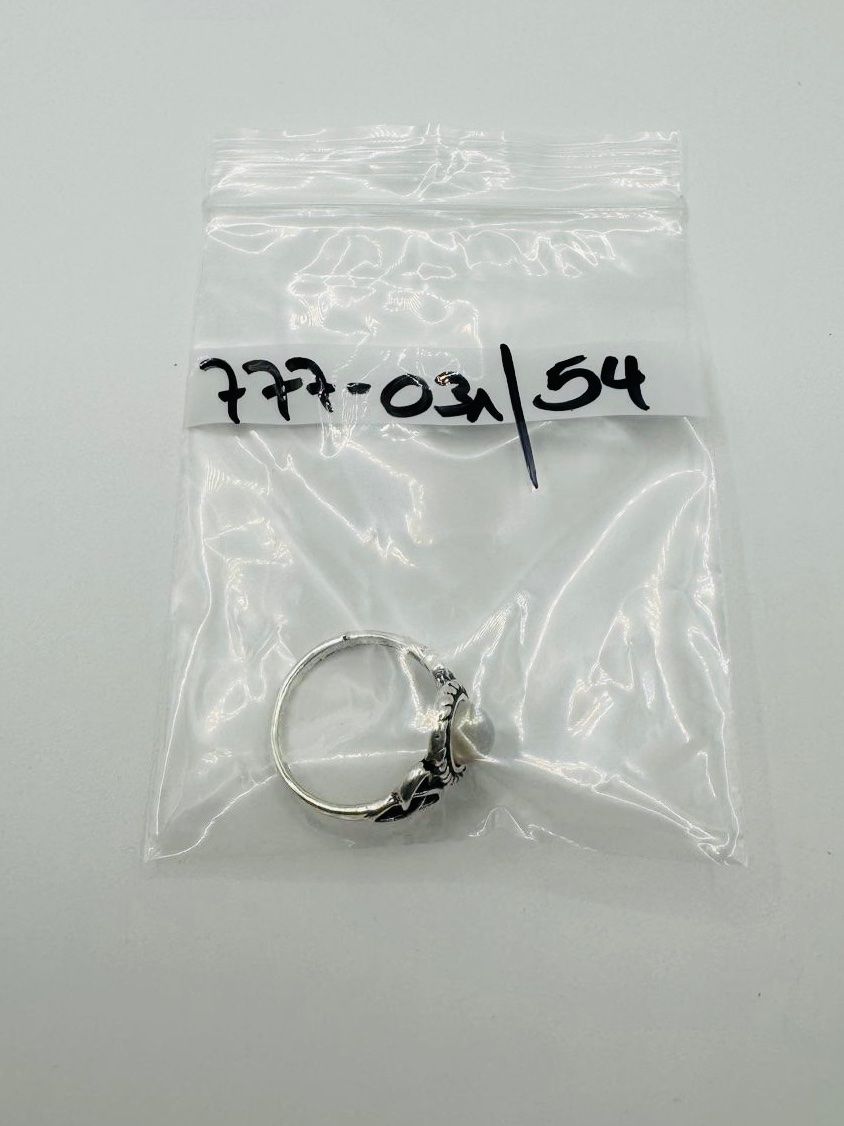 Anelli: Wunderschöner Ring mit Stein - Grösse: 54 – Nuovo e nell'imballaggio originale da Frutigen venduto da glanzvolles.leben 2