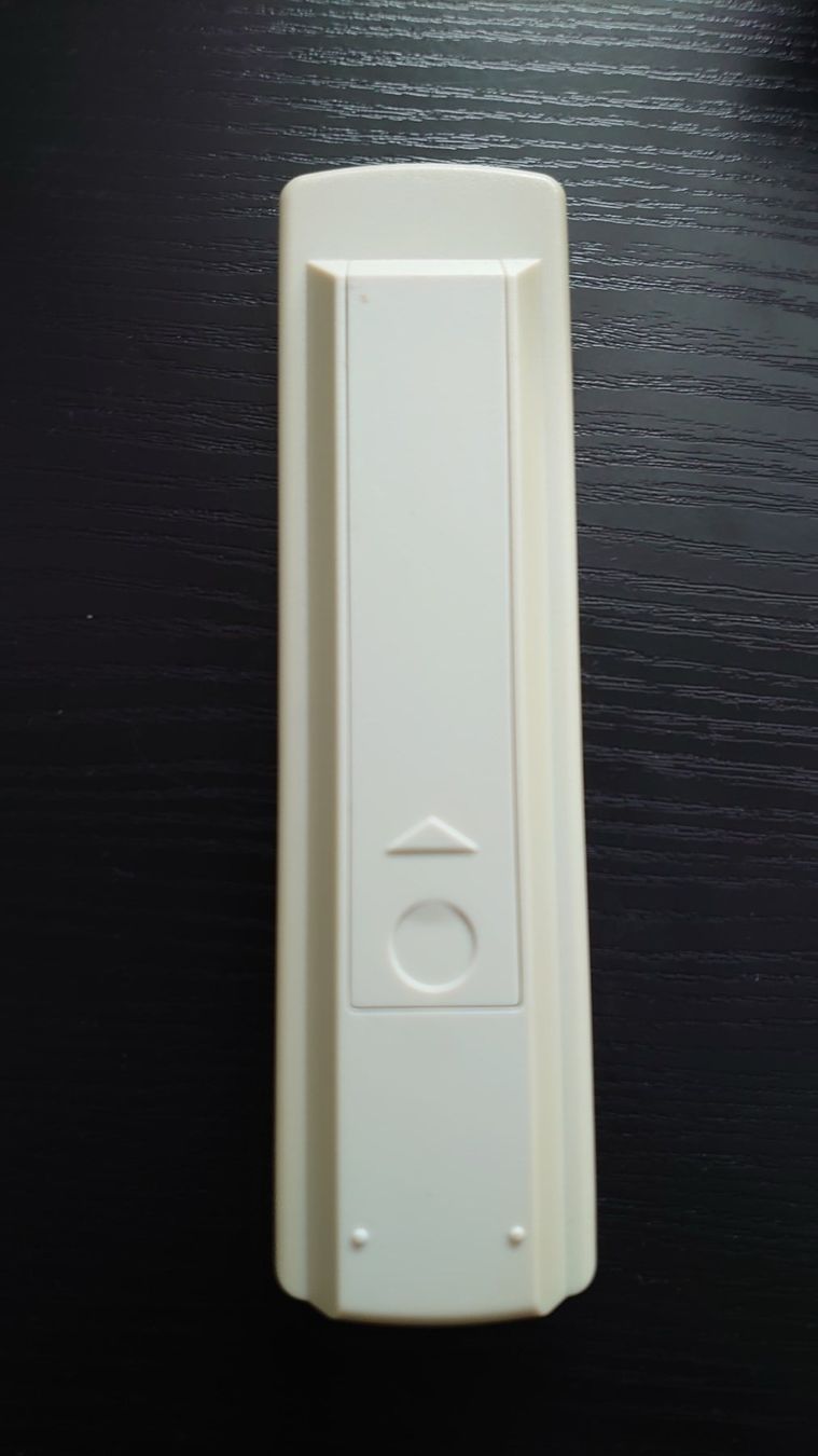 Télécommandes: Fernbedienung Thomson CS 150 – D'occasion à Pfäffikon SZ par Wild0 1