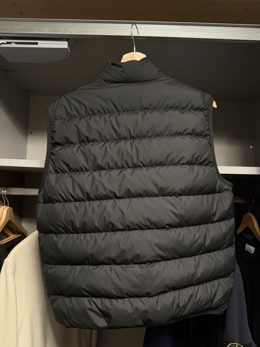 Moncler Gilet & Giacche: Moncler Contrin Daunenweste black – Nuovo (secondo la descrizione) da Spiez venduto da vvo_627h 1