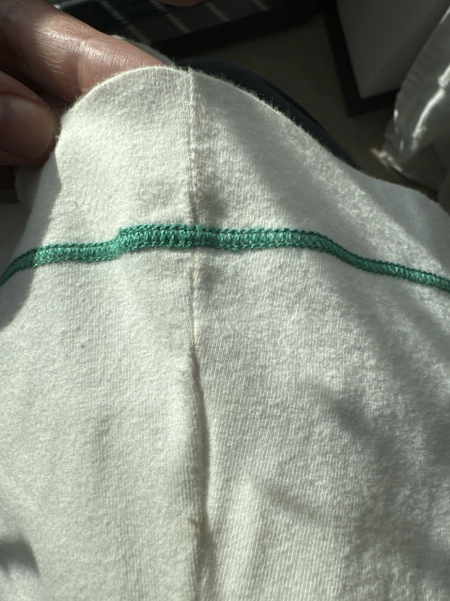 Valentino Tops: VALENTINO Roma Top weiss Gr.34 – Gebraucht aus Brütten von Rod816 7