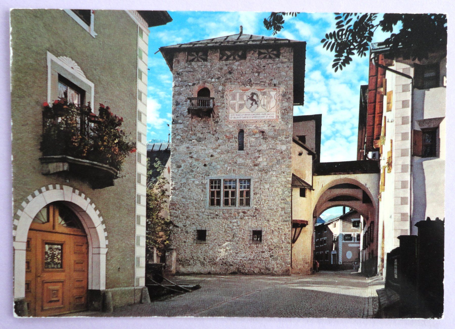 Cartoline postali: Zuoz, Oberengadin – Usato da Fétigny venduto da Billy2miny