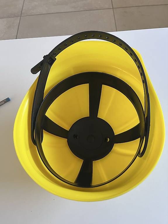 Helme: Kinderhelm zu verschenken – Gebraucht aus Tägerig von Mico33 1
