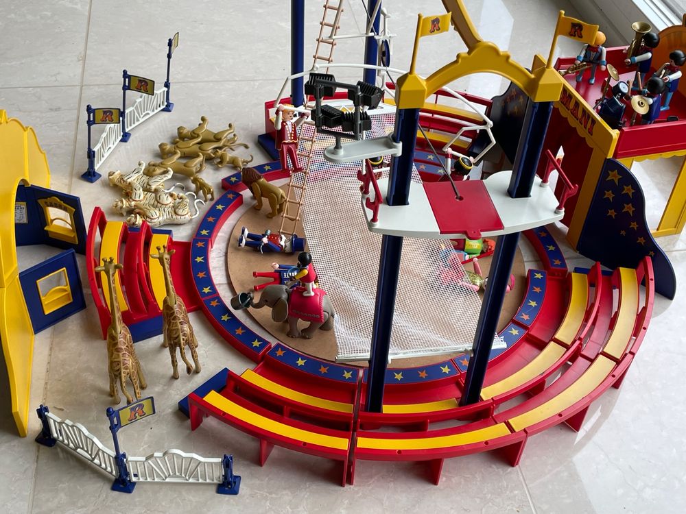 playmobil-zirkus-gro-e-zirkus-arena-gebraucht-in-d-bendorf-f-r-chf