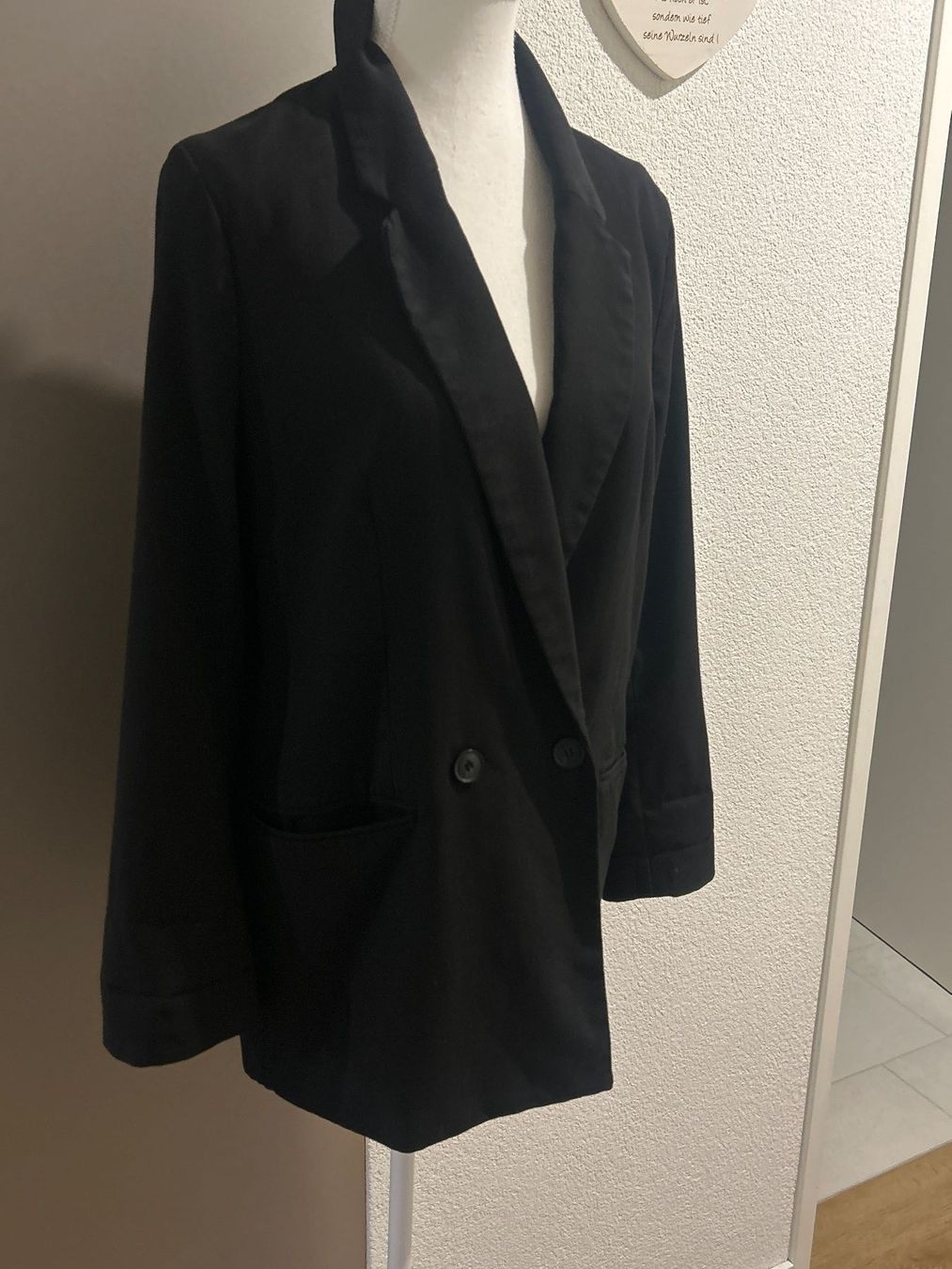 H&M Giacche: Blazer schwarz von H & M Gr. S – Usato da Brunnen venduto da Nala2929