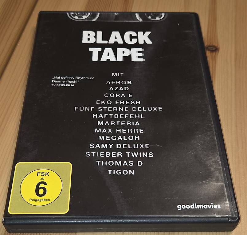 Tutti i DVDs: Black Tape (DVD) – Usato da Lenzburg venduto da Djroc