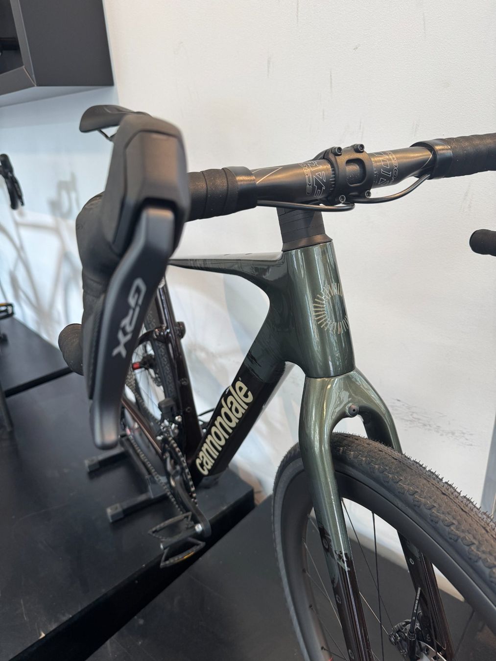 Cannondale Biciclette: Cannondale Topstone Carbon LTD Di2, Grösse 51cm – Nuovo e nell'imballaggio originale da Zürich venduto da Velofabrik01 5