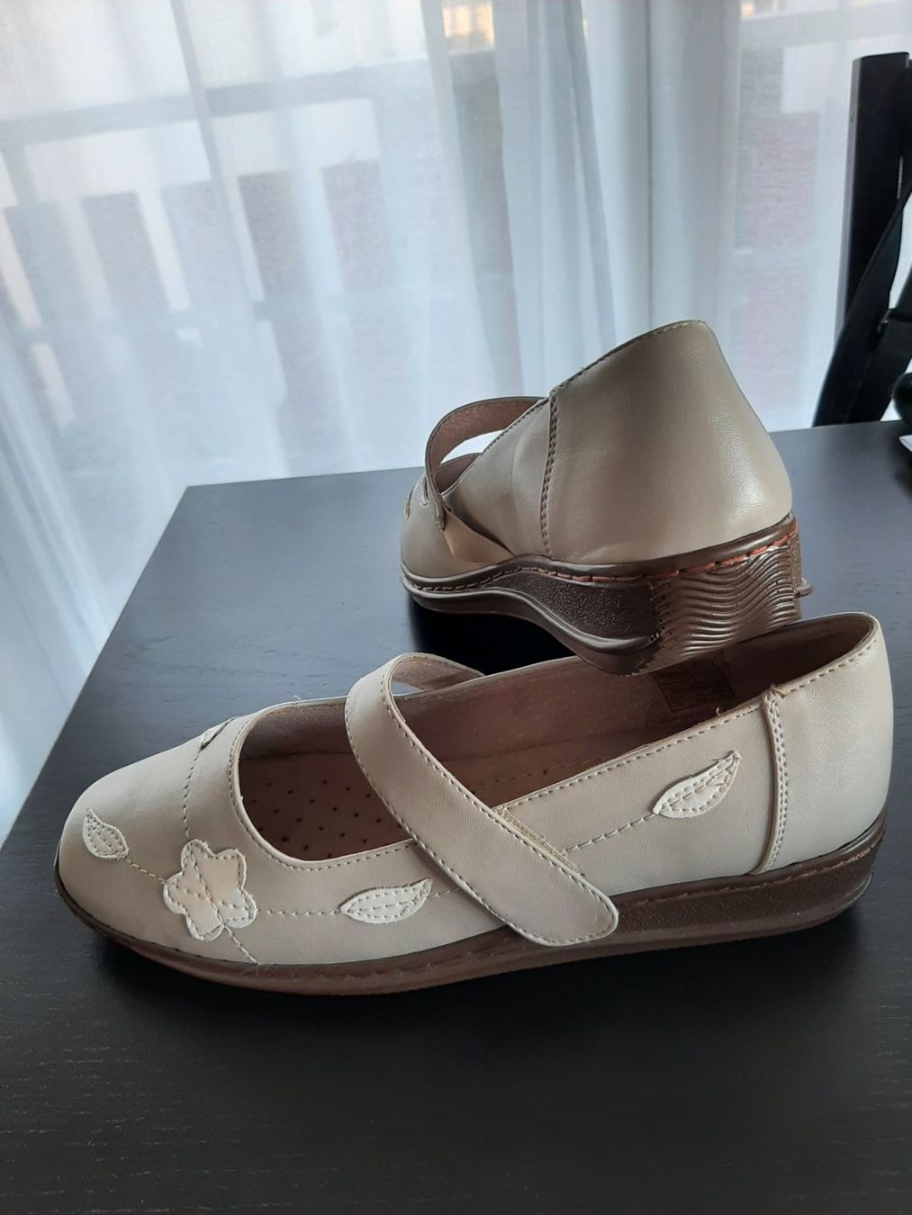 Scarpe da donna: Schöne, bequeme Damenschuhe – Nuovo (secondo la descrizione) da Nottwil venduto da Janny77 1