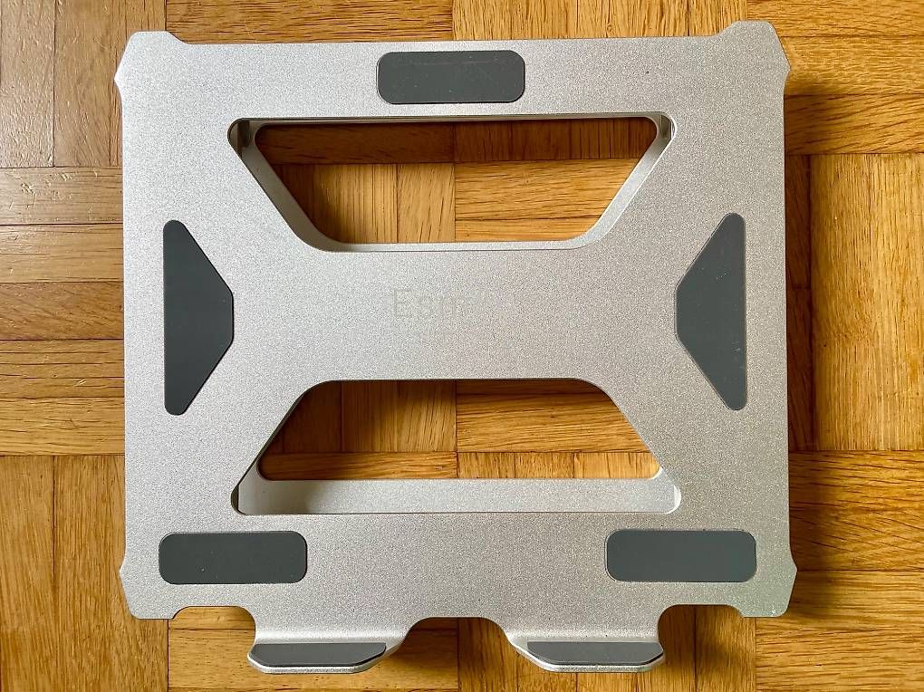 Racks & Cavalletti: Esmée Notebook Ständer Alu – Usato da Baden venduto da Broooke 2