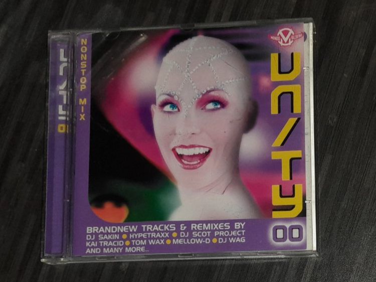 CD: Unity 00 - Kai Tracid - Hypertraxx - Mellow-D. CD – Usato da Steffisburg venduto da FutureOne