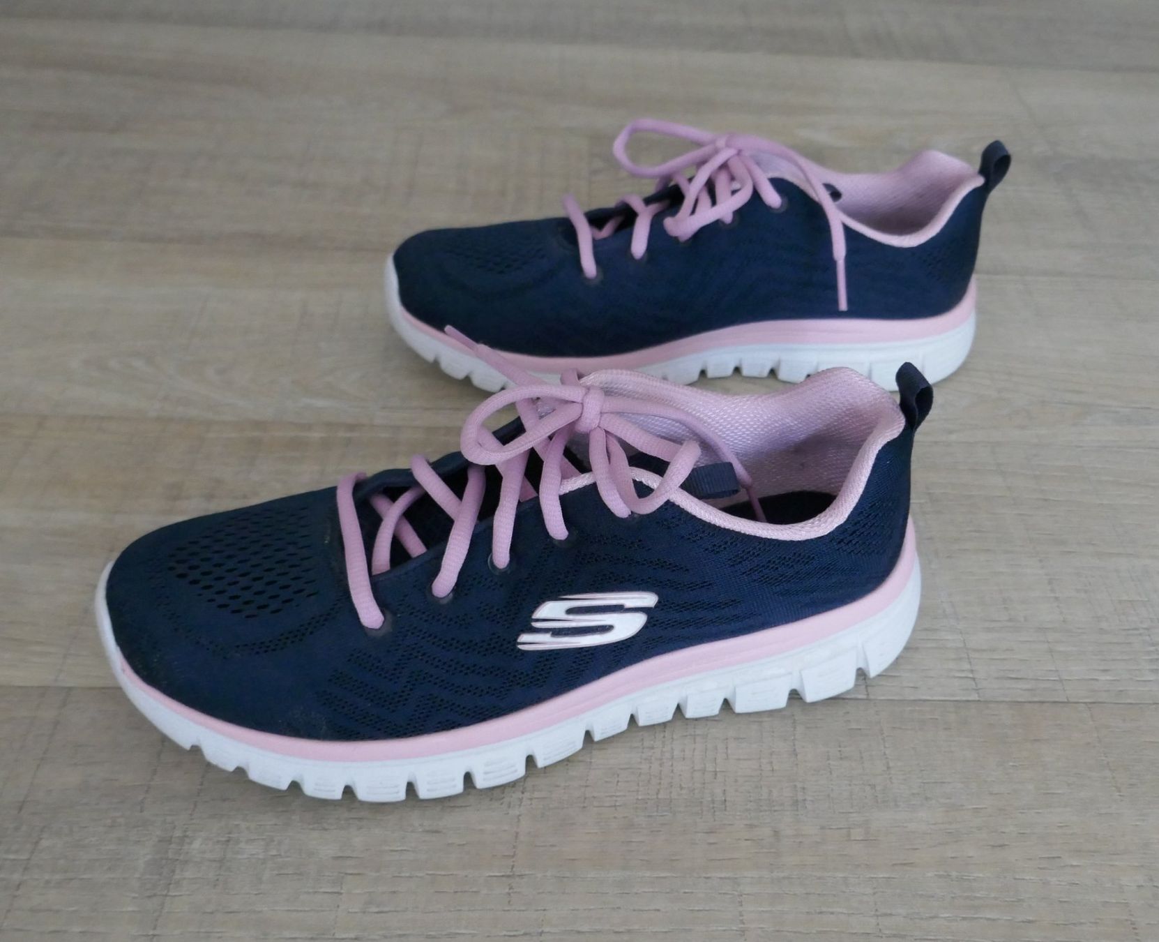 Skechers Scarpe da donna: Skechers Memory Foam Gr. 39, dunkelblau-rosa – Usato da Port venduto da uzuku 1