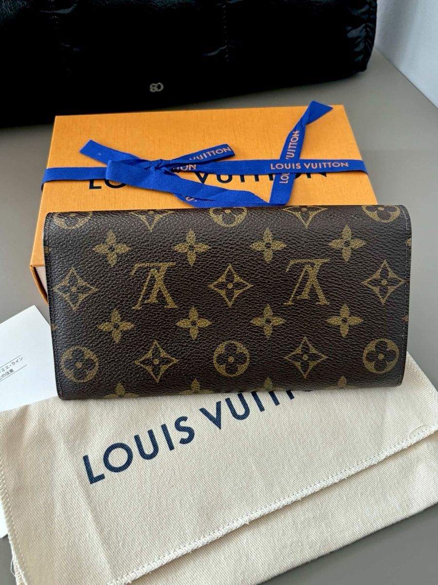 Louis Vuitton Portemonnaies: Louis Vuitton Sarah wallet y2010 – D'occasion à Widnau par Pukpan_99 1