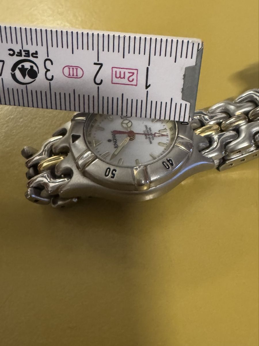 Junghans Orologi: Junghans Armbanduhr Quartz  – Usato da Schlieren venduto da Freundlich02 7