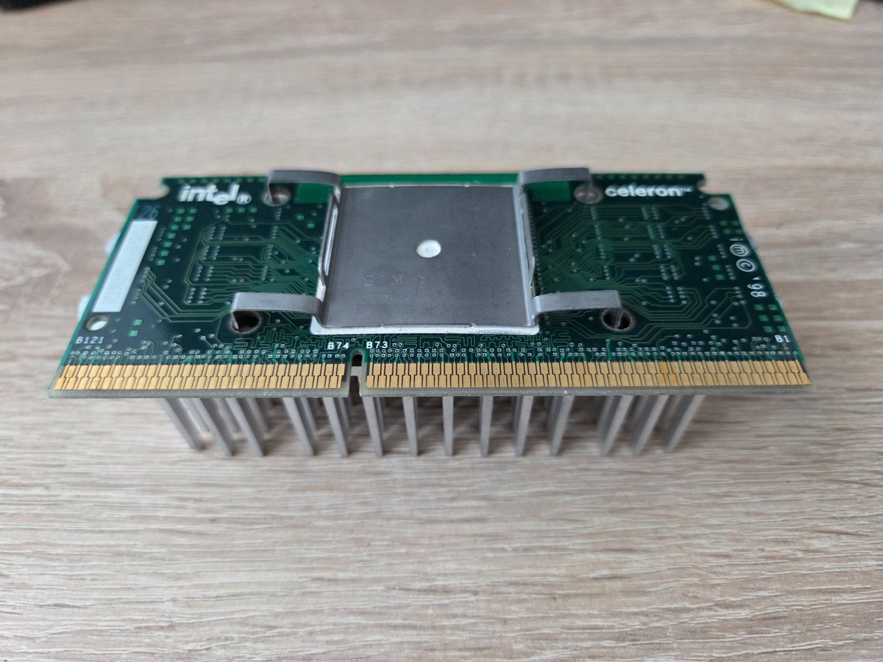 Intel Componenti elettronici: CPU Pentium Celeron Slot1 266mhz - PC – Usato da Carouge GE venduto da Gasco 5