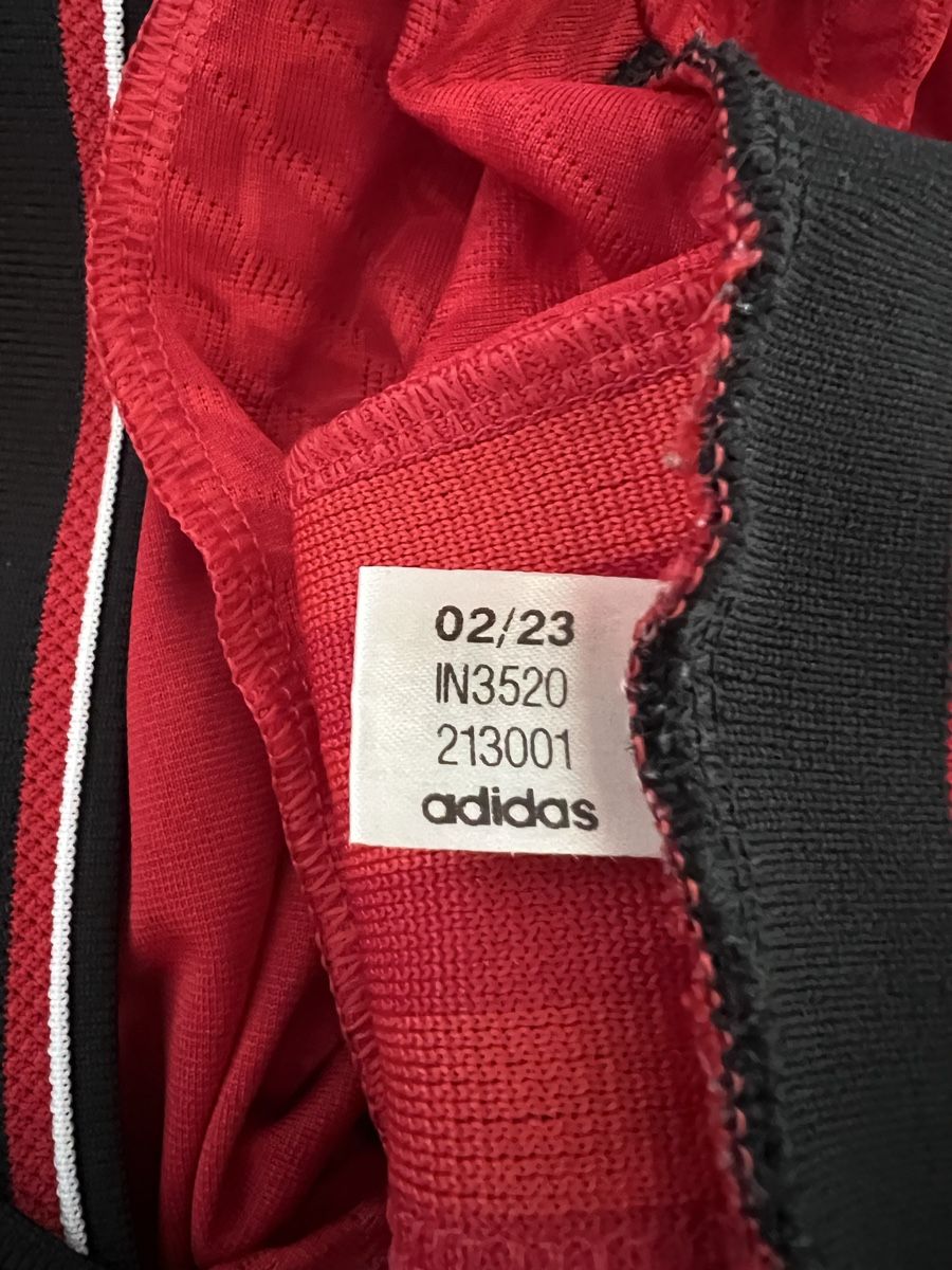 Manchester United Leibchen & Hosen: Manchester United Authentic Gr XL – Gebraucht aus Mümliswil von Calciopat 4