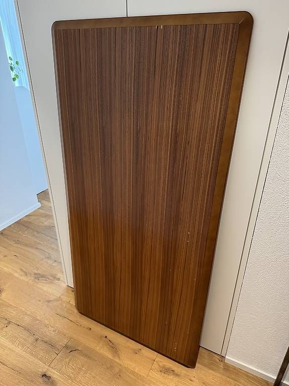 Tavoli: Tisch – Usato da Zürich venduto da Baracck 3