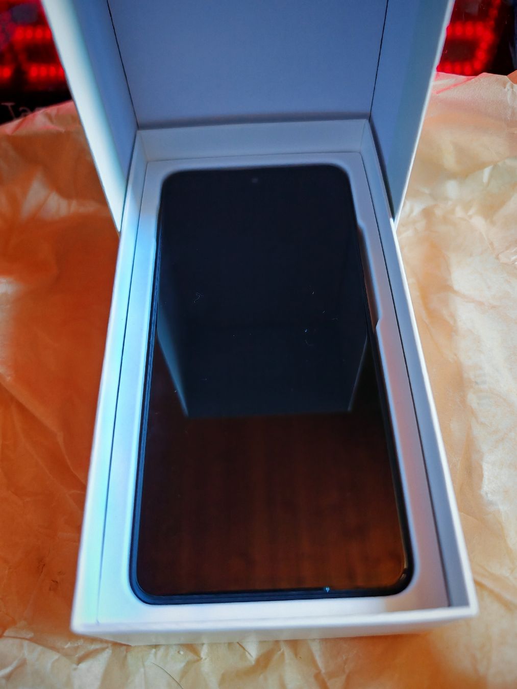 Oppo Telefoni cellulari / Smartphones: Smartphone OPPO A58 – Usato da Saxon venduto da Menfinbon 4