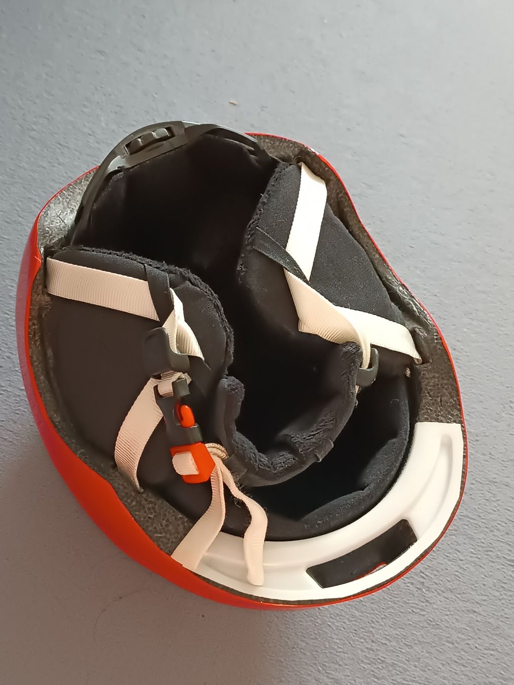 Helme: Skihelm Kinder Crivit rot 52-54cm – Gebraucht aus Läufelfingen von papagena02 2