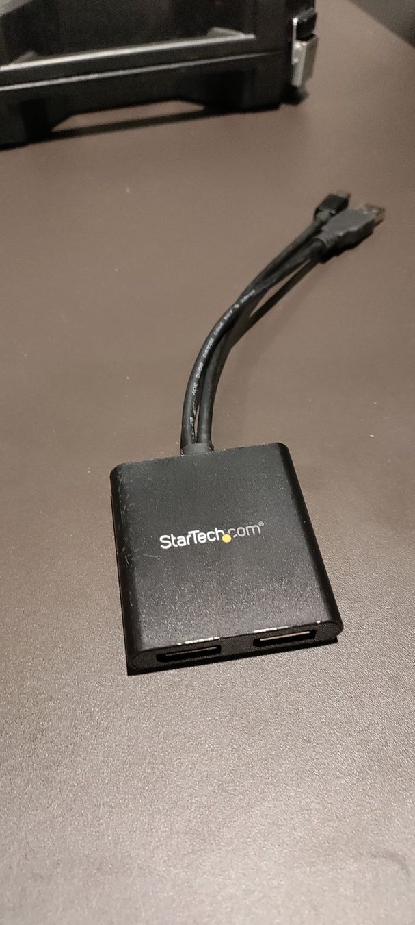 Laufwerke & Adapter: Splitter Mini DisplayPort 1.2 to 2x DisplayPort – Gebraucht aus Luzern von vladimir.mc 1