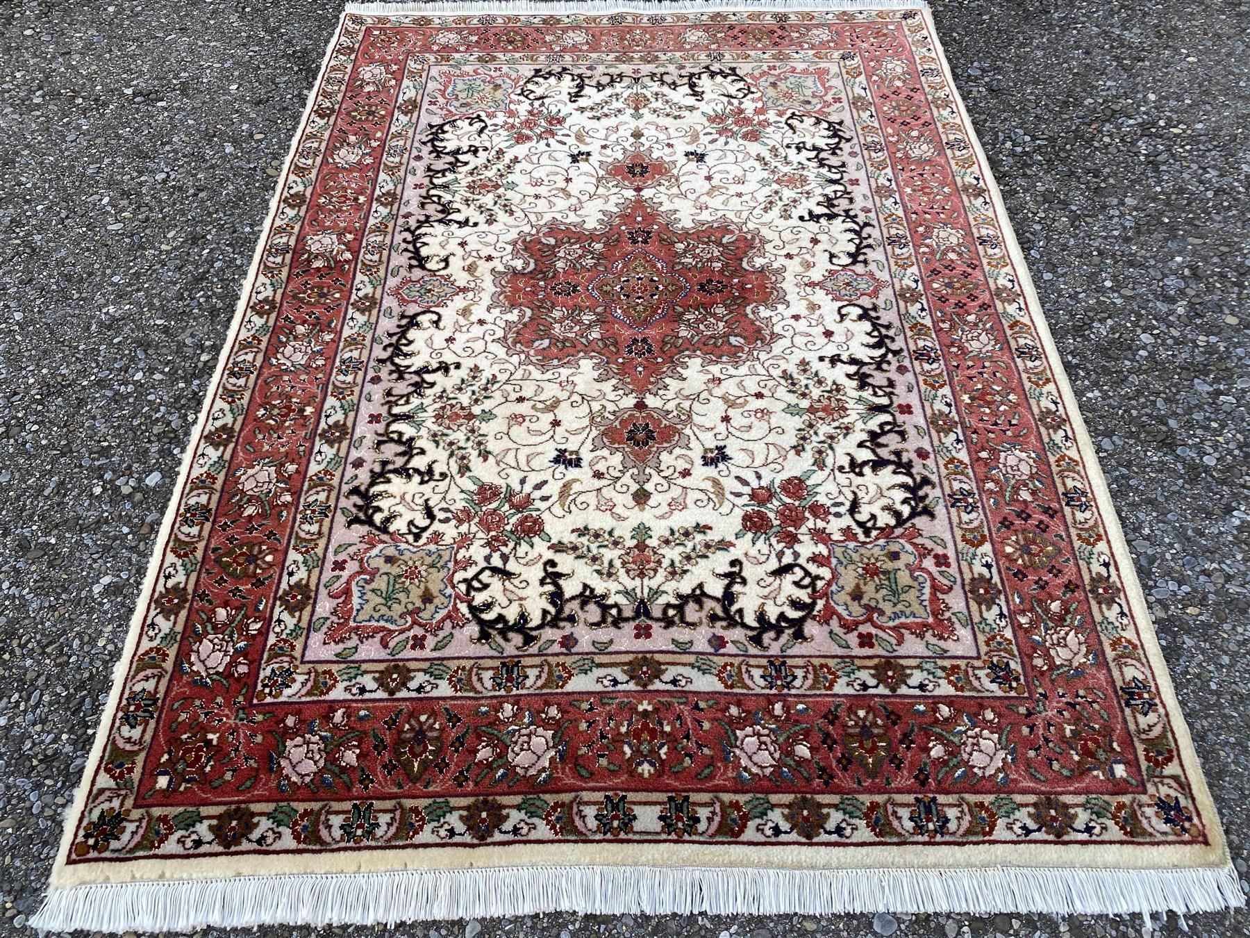 Tappeti: Herrliche Tabriz Korkw. m. Seide 142x103 – Usato da Steinhausen venduto da Super05 6