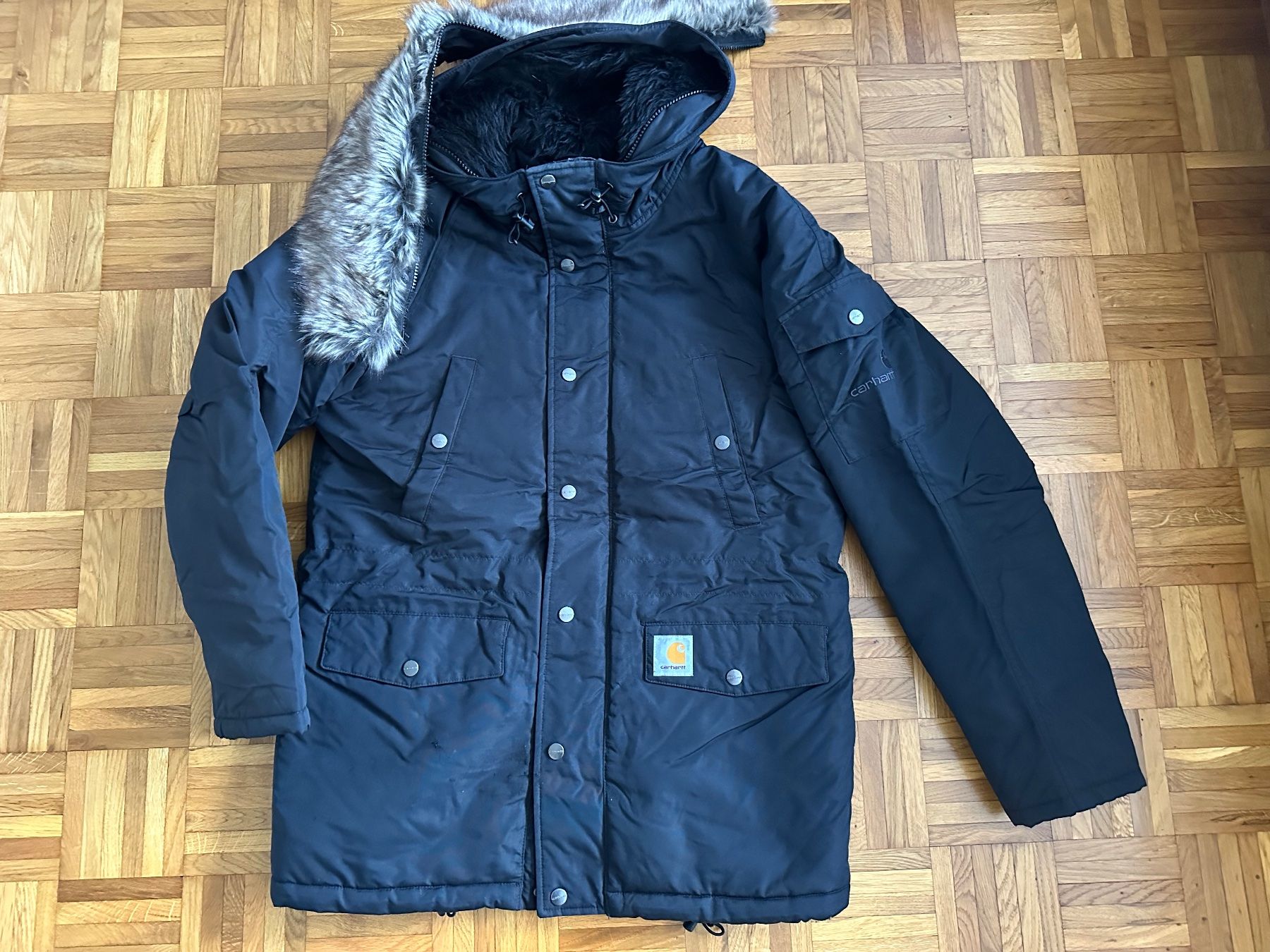 Carhartt Cappotti: Winterjacke Carhartt Gr.S – Usato da Frenkendorf venduto da Katrin02