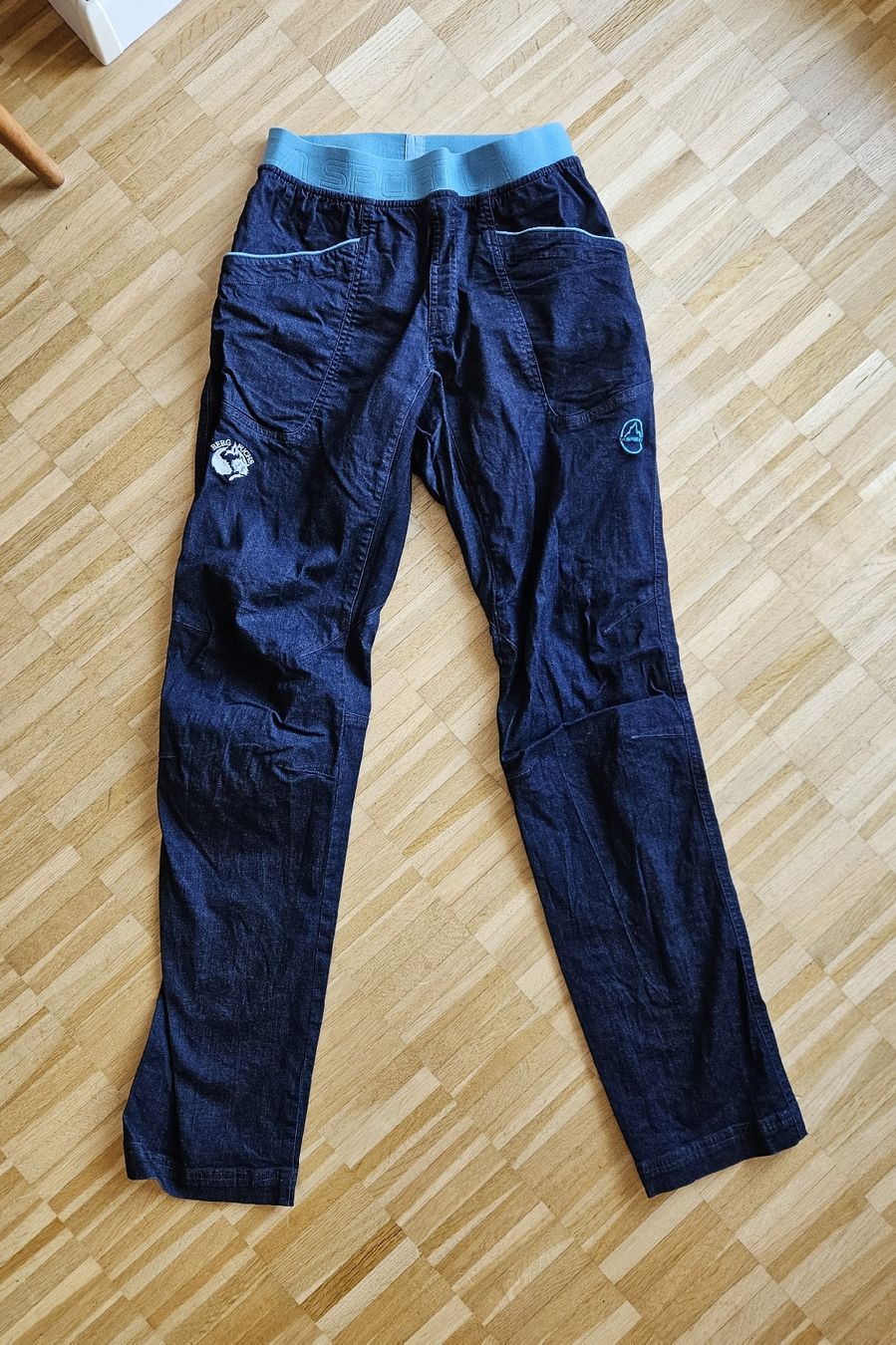 La Sportiva Pantalons: La Sportiva Kletterhose – Neuf (Voir description) à Thun par danbr