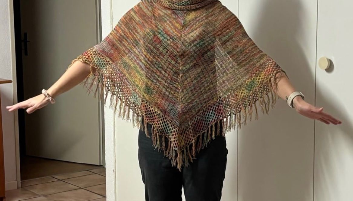 Jacken: AP Poncho – Neu (gemäss Beschreibung) aus Baden von Tiffany6878 6