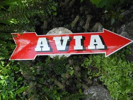 AVIA PFEIL EMAILSCHILD