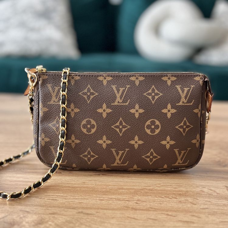 Louis Vuitton Pochette Accessoires MNG (Usato) a Wetzikon ZH per