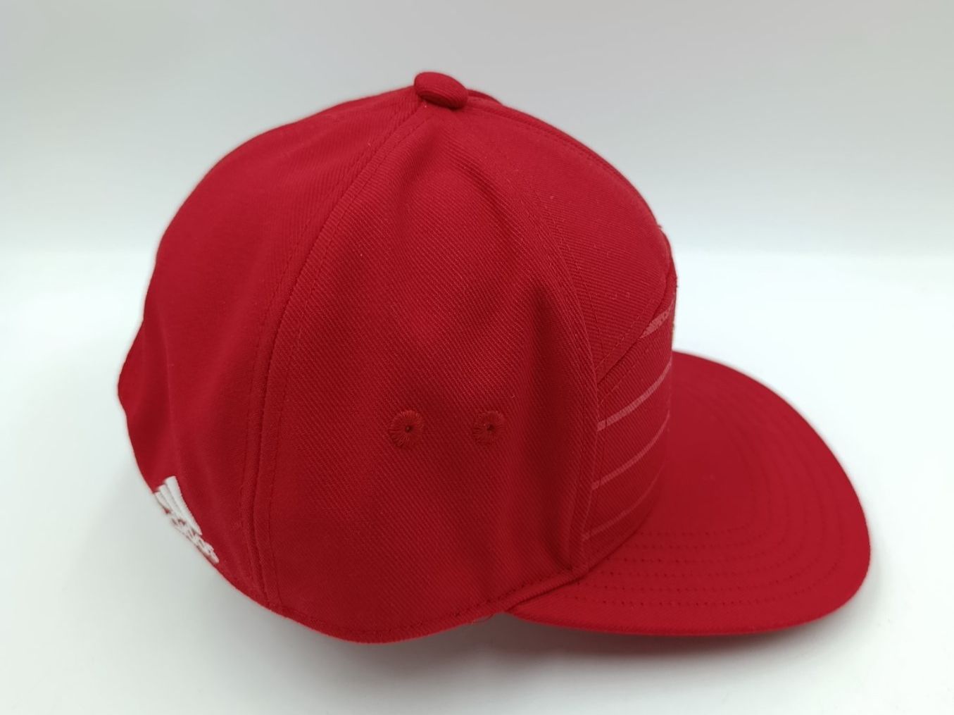 Adidas Hüte, Mützen & Caps: FC Bayern München Cap, 4 Sterne Adidas – Gebraucht aus Wil SG von Donaldus 1