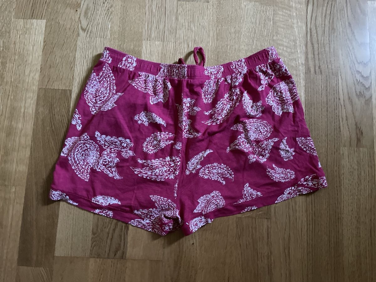 S.Oliver Hosen: Shorts mit Paisley Muster Grösse 38 – Gebraucht aus Zürich von spo_zxm7 1