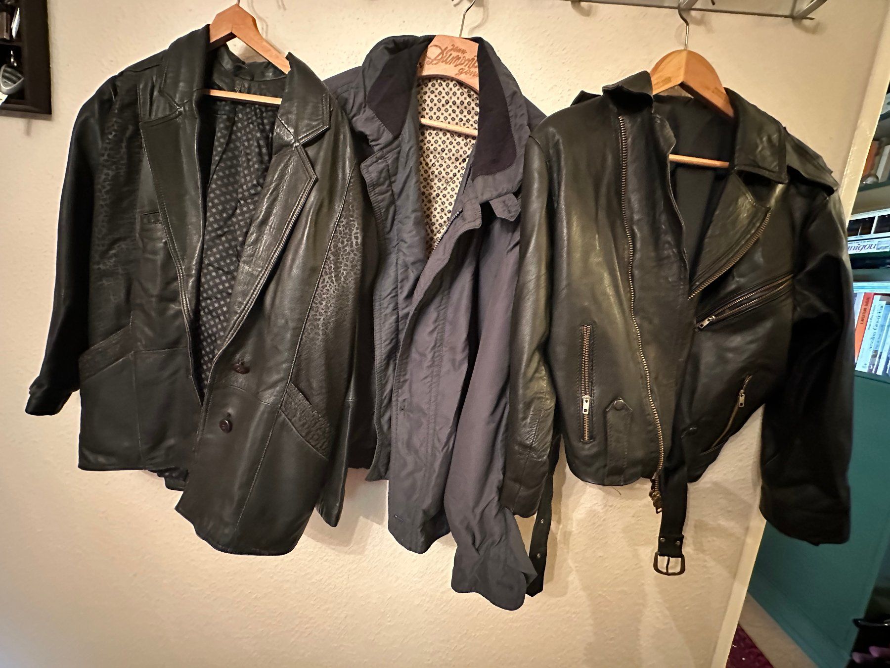 Lotti di vestiti: Lot de 5 vestes diverses – Usato da Ste-Croix venduto da mjmg 5
