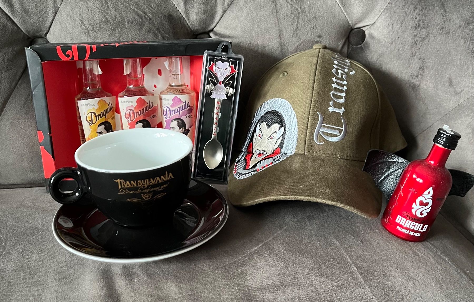 Altri gioielli: Dracula Package aus Rumänien – Nuovo (secondo la descrizione) da Allenwinden venduto da Lb3