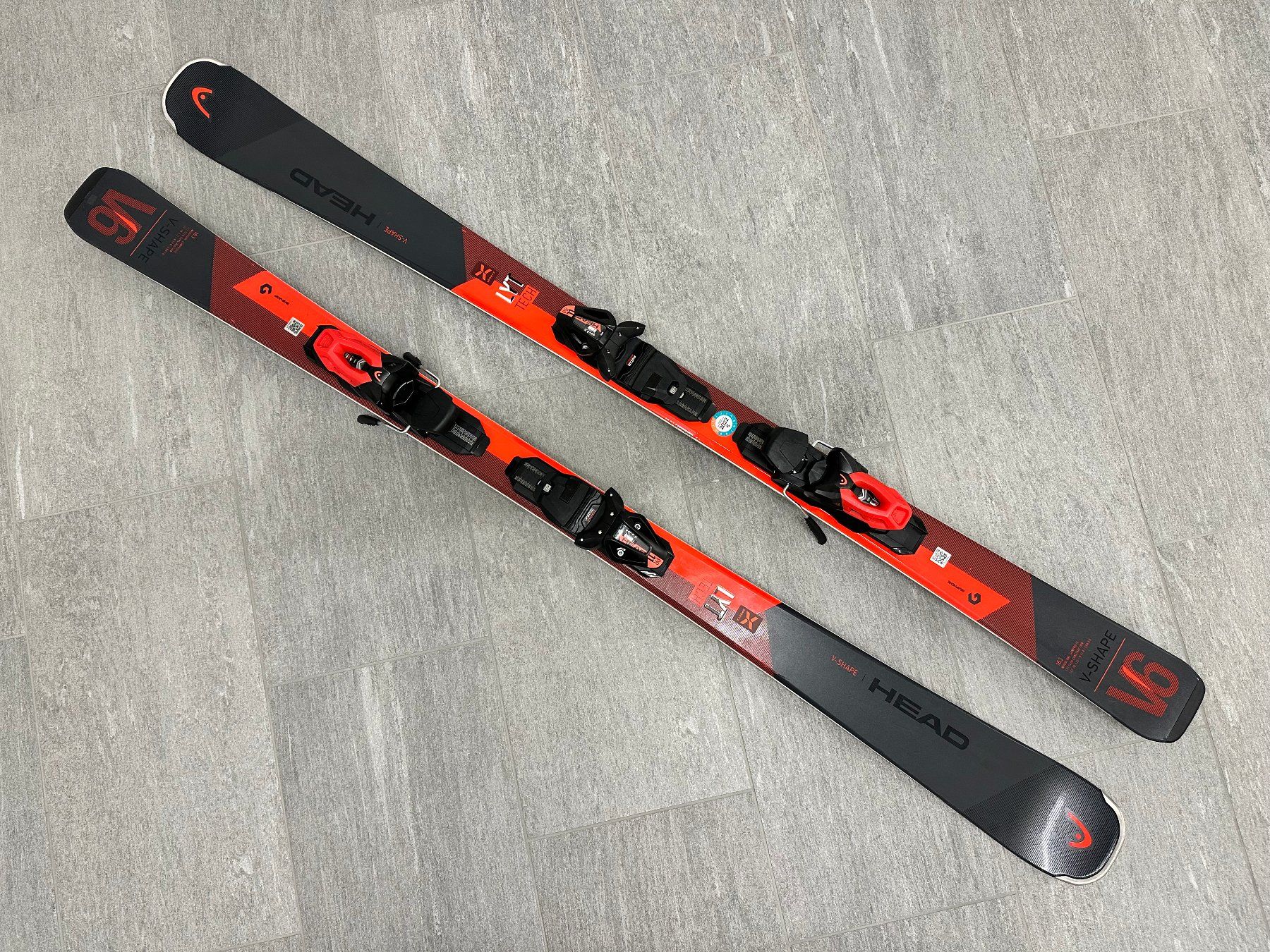 HEAD V-SHAPE V11 163㎝ HEAD V-SHAPE V11 163㎝ Head Shape V5 Skis + PR 11 GW
