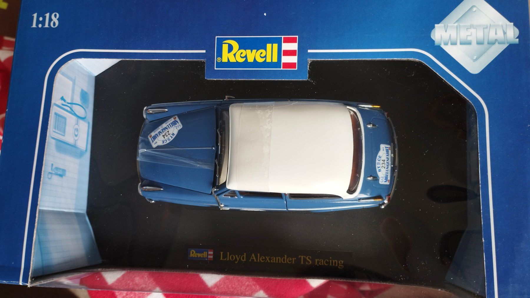 Revell Modellini d'auto: Lloyd Alexander TS Racing – Usato da Chur venduto da oriori 3