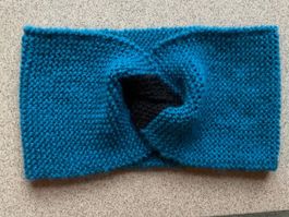 Twist-Stirnband; Farbe petrol mit schwarz